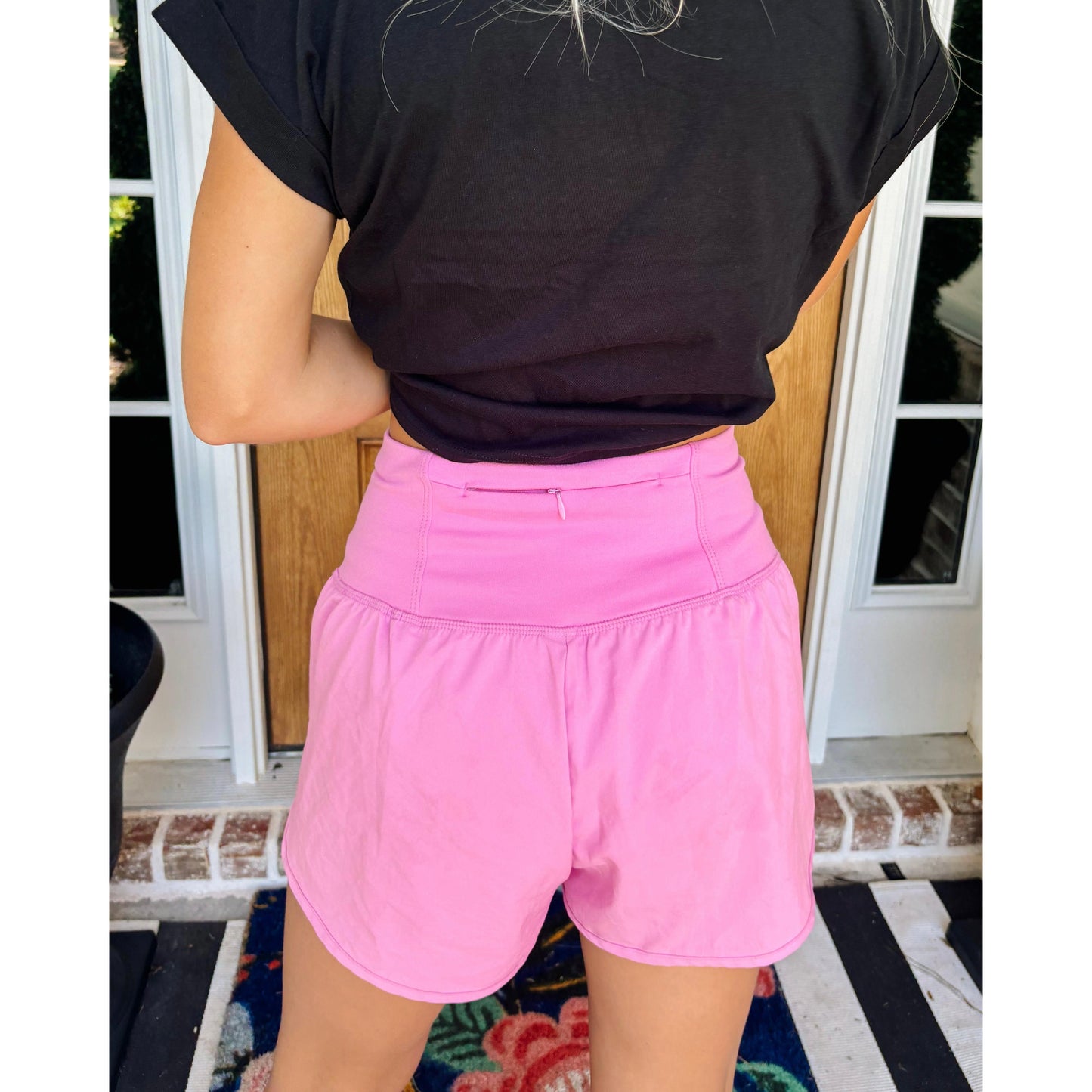 High waisted athletic shorts(Candy pink)