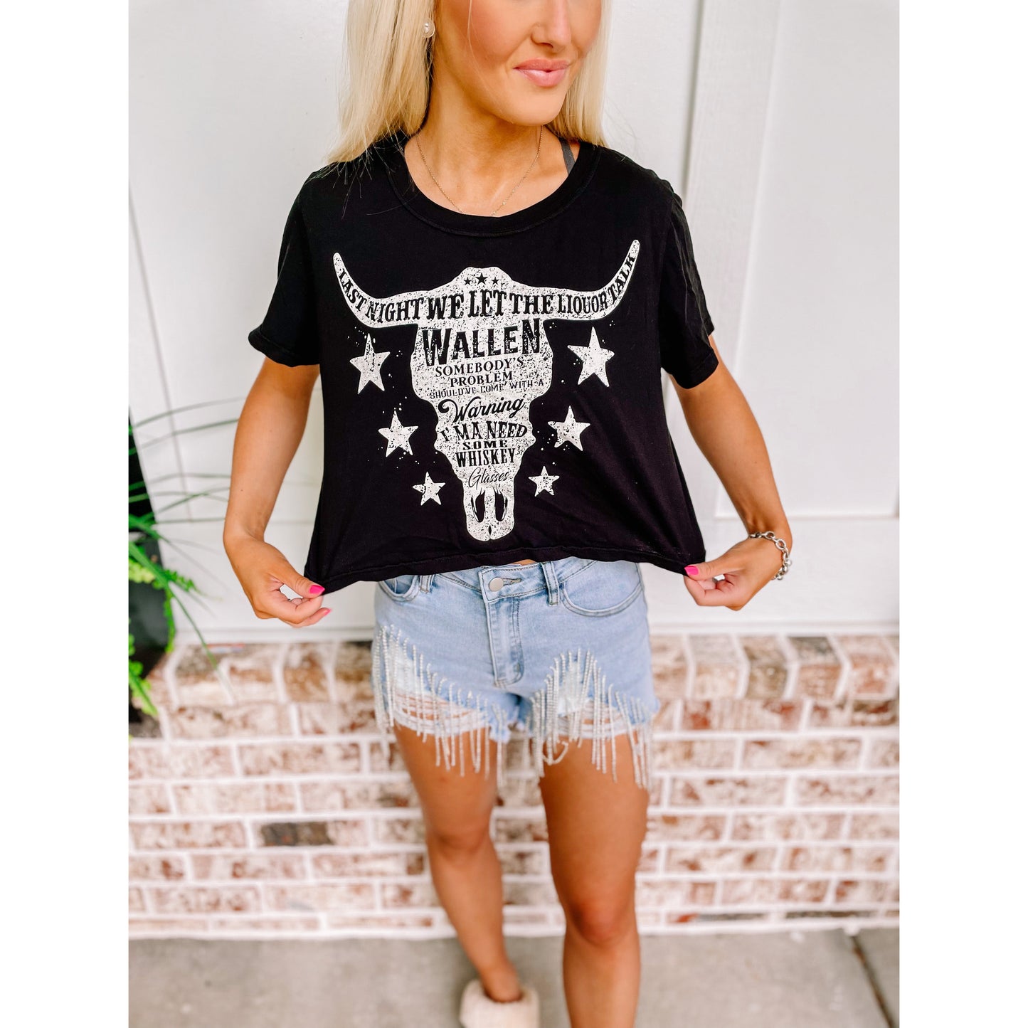 Wallen "Last Night" Cropped Tee