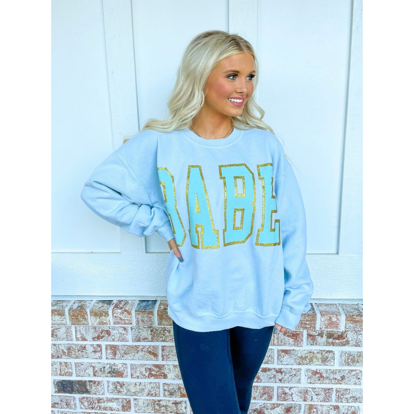 Babe Sweatshirt-light blue