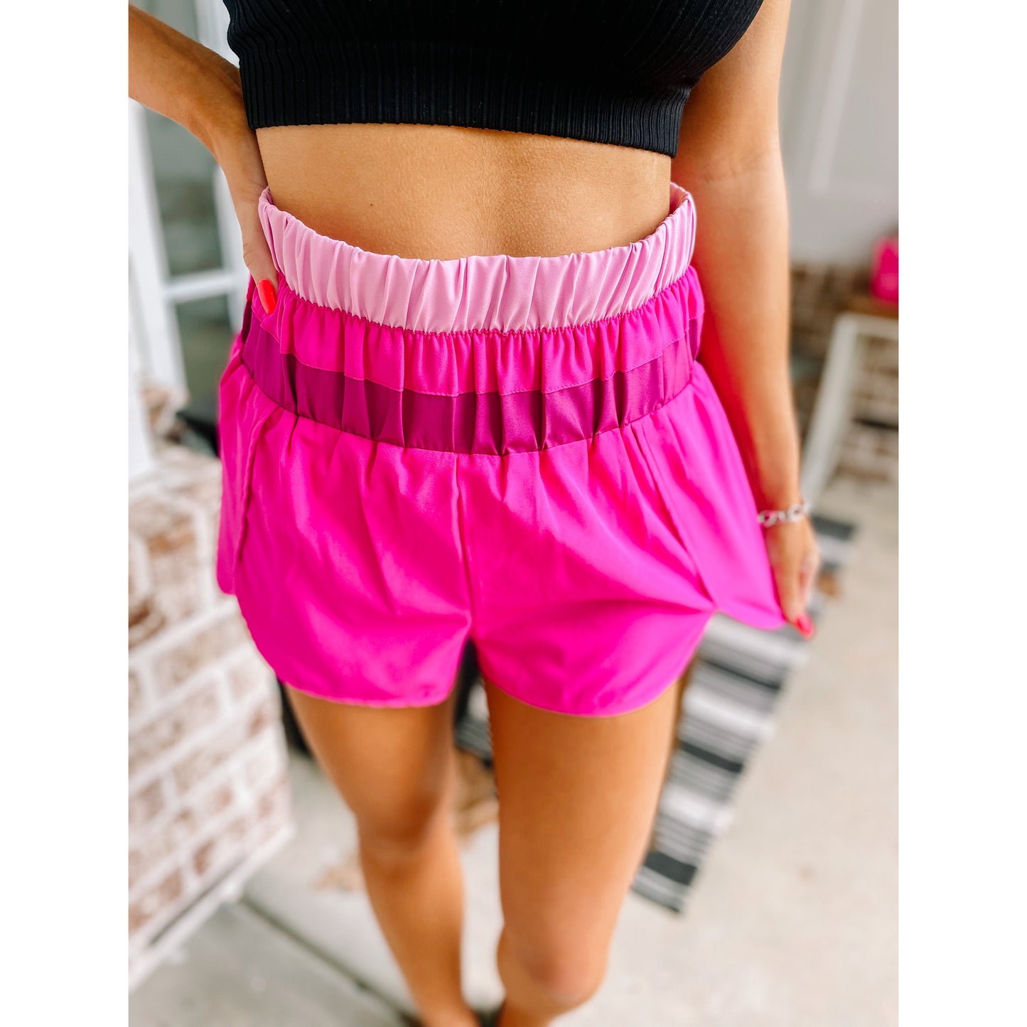 Colorblock Athletic Shorts-Pink